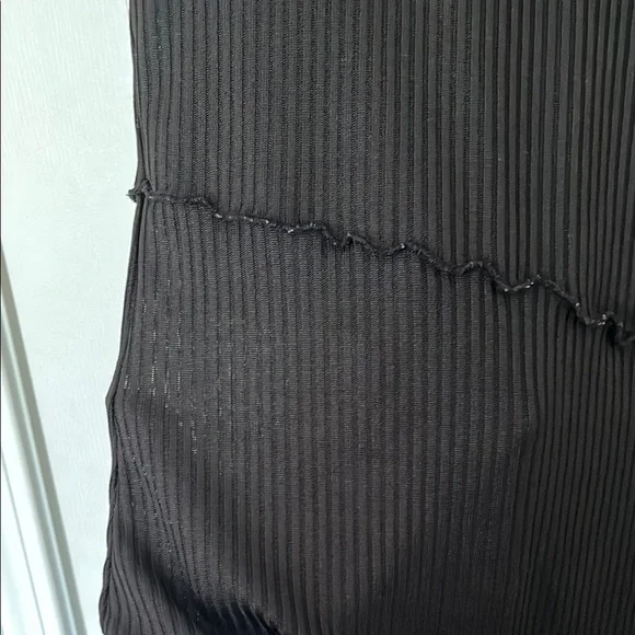 Black Pleated Skirt - Picture 5 of 5